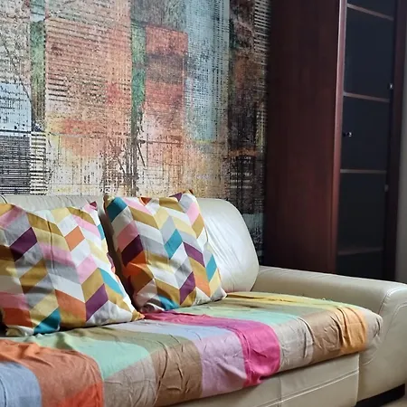 Host Legionow Apartman *