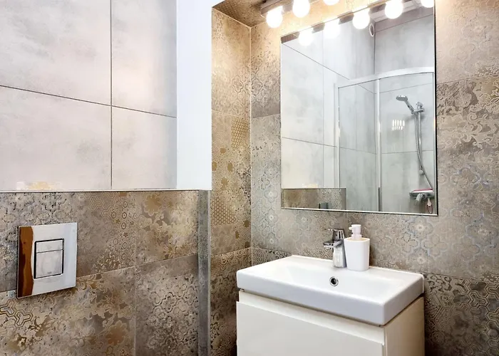 Host Legionow Apartman