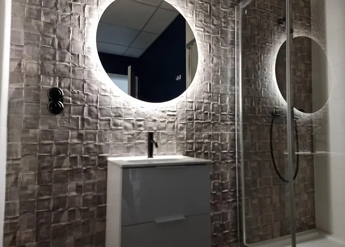 Host Legionow Apartman